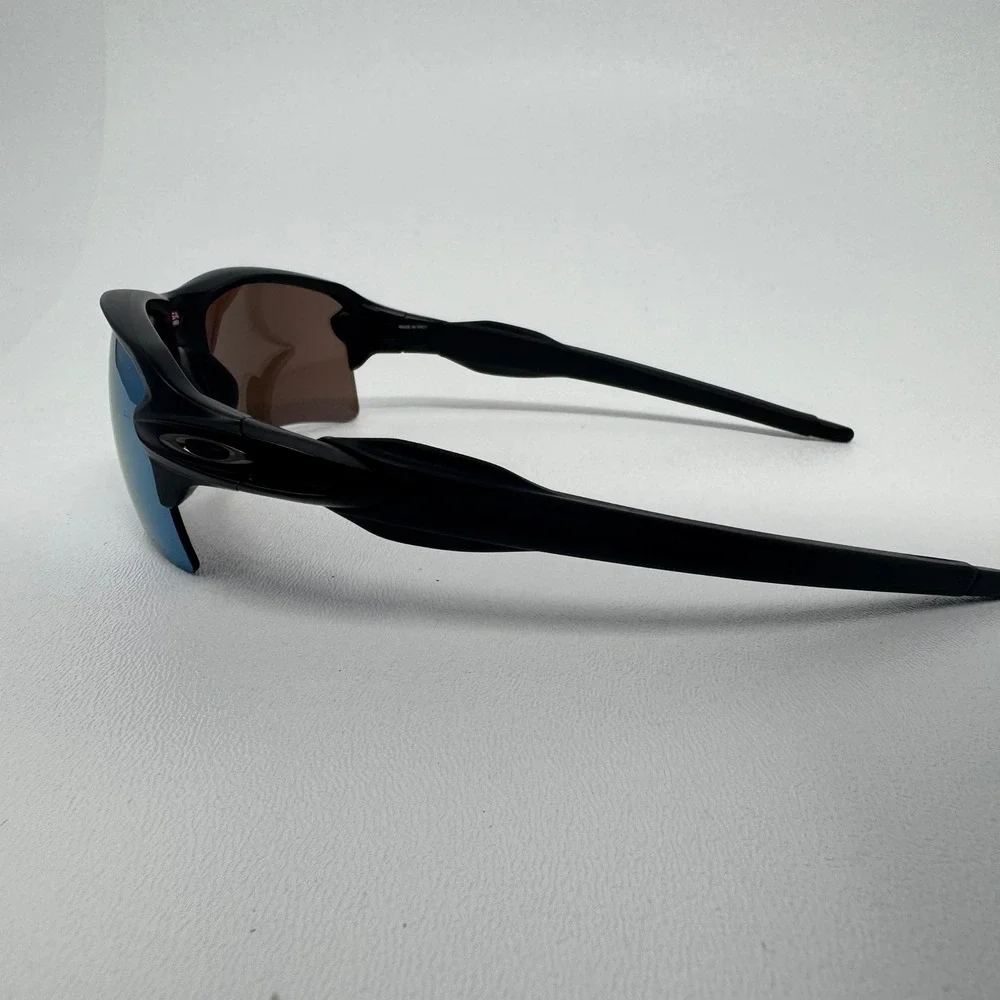 Oakley Flak 2.0 XL Sunglasses Matte Black Prizm Deep Water Polarized OO9188-5859